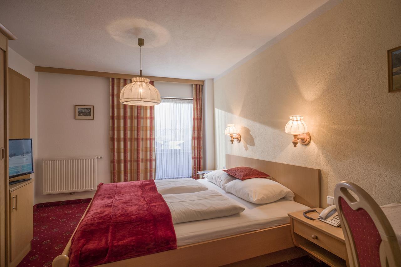 Hotel Walchenhof Mayrhofen Exterior foto